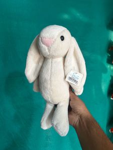 La Vida Cream Bunny Plush