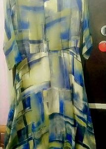 &#34;Cute and Comfortable Girls Dress – Great Conditio