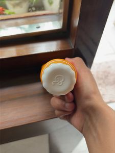 Dot &amp; Key Face Wash