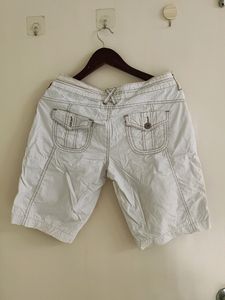 Multi Pocket Off White Shorts