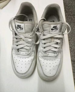 NIKE AIR FORCE OG