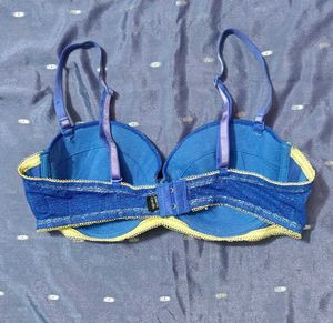 PIERRE CARDIN Blue Bra