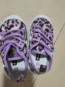 Cutewalk Baby Shoes Velcro Purple Shimmery