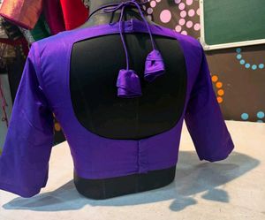 Silk Padded Back Hook Blouse