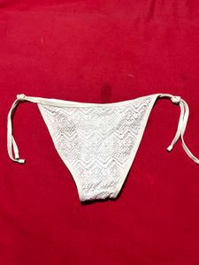 Women Lace Bikini Bottom / Thong – Size S
