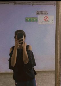 Trendy Summer Shoulder Cut Top