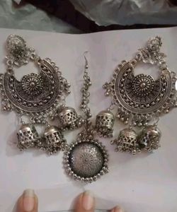 Oxydised Earings With Tika