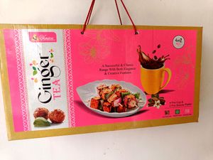 Cups And Platter Gift Set