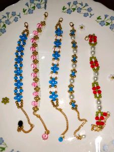🎀Handmade Beaded Bracelet