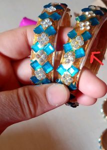 4 Blue color bangles set (glass material)
