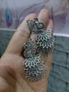 Earings Hi Earing