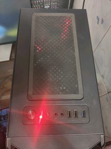Gaming PC (VERY GOOD CONDITION)