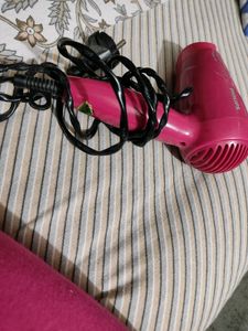Philips 100 W Hair Dryer