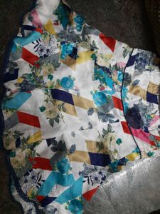 Floral Geometric Print Top