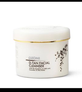 OZONE D-Tan Facial Cleanser