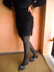 ✨Fluffy Black Skirt✨