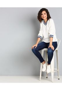 Stylish White V-Neck Sweater