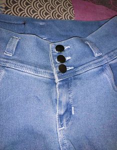 Women Fashionable Jeans