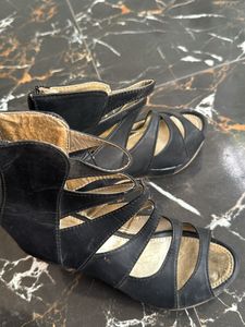 Black Heels Wedges
