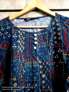 Turritopsis Crop Top
