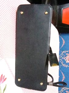 Imported Unused Hand Bag...