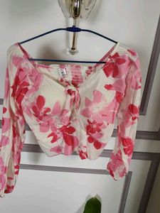 Floral Long Sleeve Smocked Crop Top