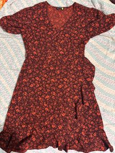 Floral Print Mini Dress 🌺