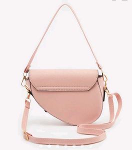 Pink Saddle Satchel Bag..🤌💕