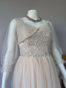 tulle lace embellish premium quality gown