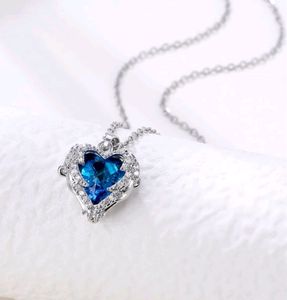 PRAO Passionate Promise Heart Pendant 💙✨