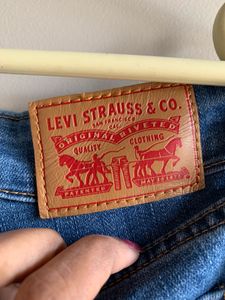 Ankle length jeans