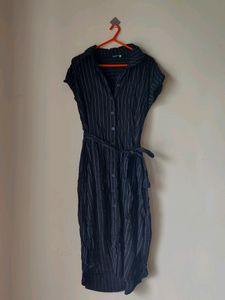 Black Tunic Dress With Tie Knot (Buttoned)