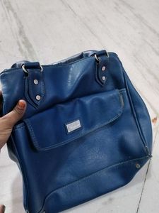 2 Hand Bags