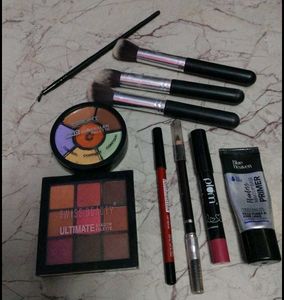 Use Makeup Combo