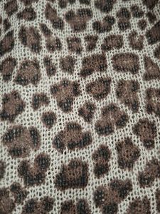 Dividend H&amp;M Womens Top Leopard  Print