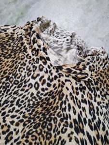Tiger Print T-shirt
