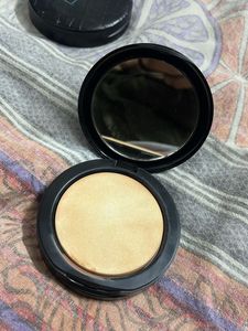 Fit me Matte+poreless Oil Control With Spf 32+++