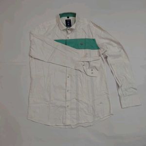 men’s casual shirt