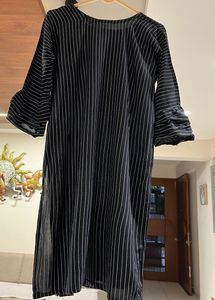 Black Kurti
