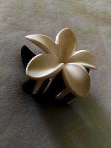 Flower Hair Claw Clip