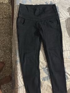 Black high waist jeans