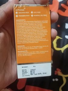 The Derma Co Hyuloric Sunscreen Stick