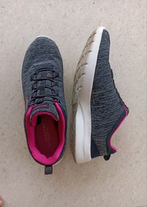 Skechers Shoes..... Worn More Than 5 Times But It&#39;s Good In Condition... The Sole Is Also Very Good... I Got It For 3500 From the Stores Near Me...