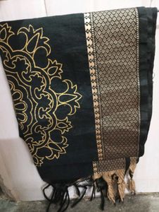 Black &amp; Gold Print Saree