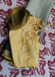 Beautiful Black And Yellow Saree
