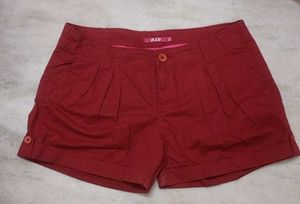 Maroon hot pants