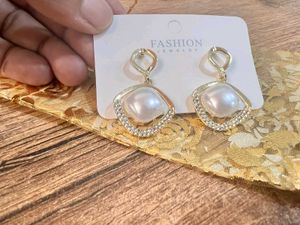 Mermaid Pearl Drop Square Earrings