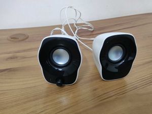 Logitech USB Powered Desktop Speakers
