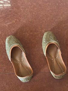 Gold Embellished Indian Juttis