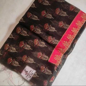 Elegant Black Floral Saree❤️